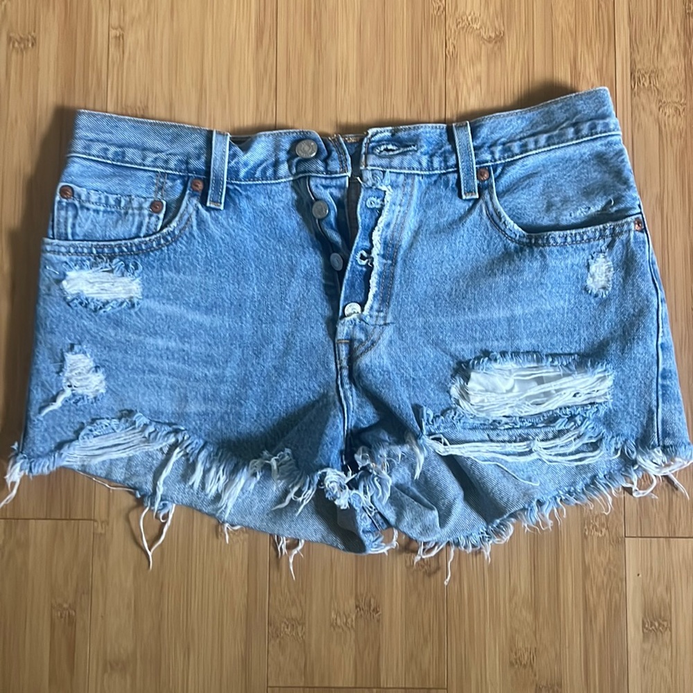 Women’s Levi 501 Denim shorts